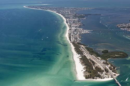 Island beaches &lsquo;closed&rsquo; but still accessible