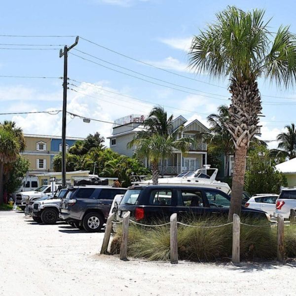 Bradenton Beach&rsquo;s paid parking efforts continue