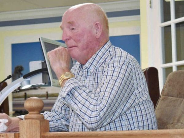 Former Mayor Bill Shearon passes away
