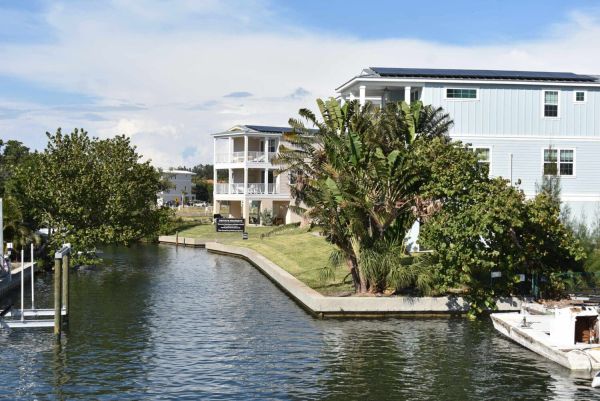 Board rules in favor of Hunters Point docks