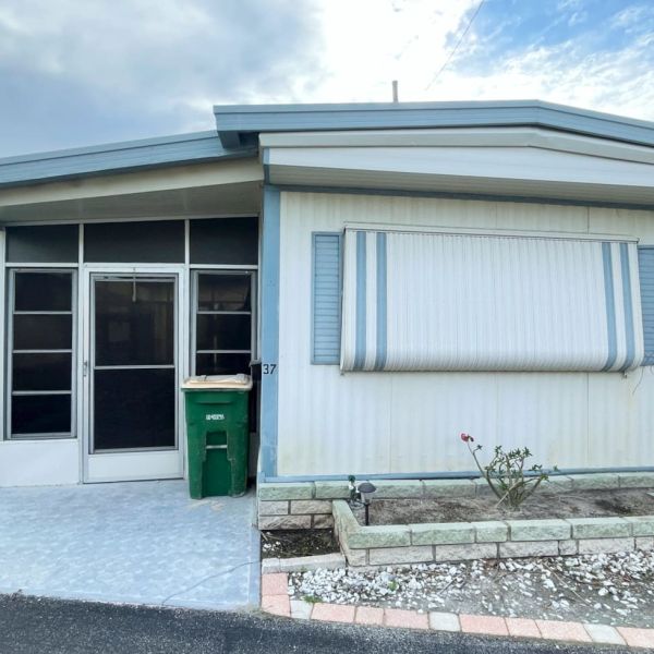 Pines Trailer Park residents remain in dark about park