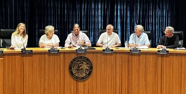 New Holmes Beach commissioners sworn in