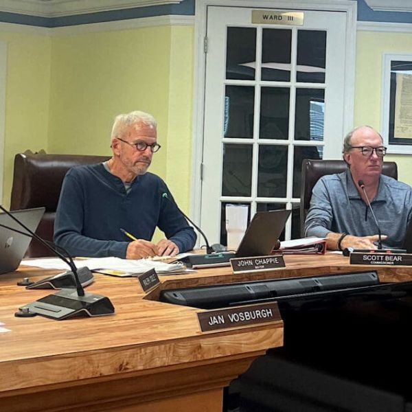 Commissioners pass resolution to protect municipal clerk privacy