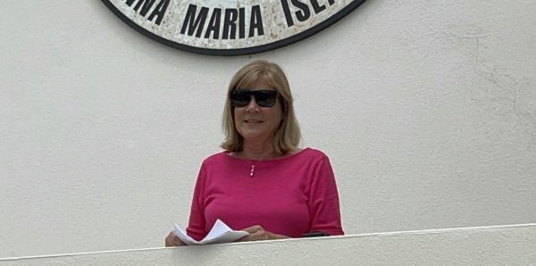 County commissioner accused of theft