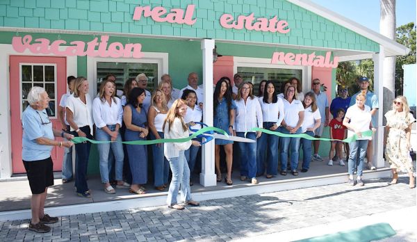 Duncan Real Estate celebrates return to Pine Avenue