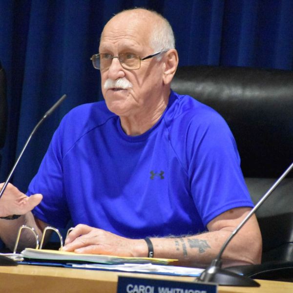 Morton resigns from Holmes Beach commission
