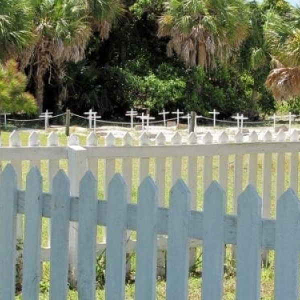 Egmont Key cemetery