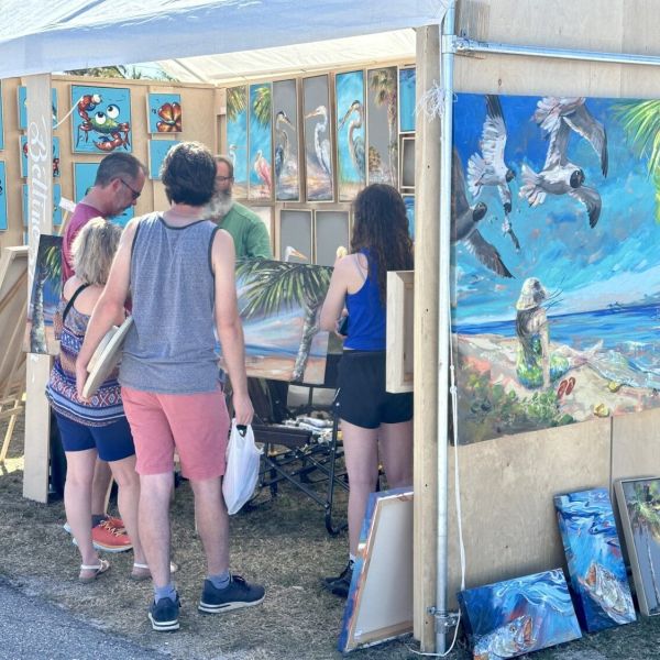 Roser hosts Feed the Island Art and Craft Show