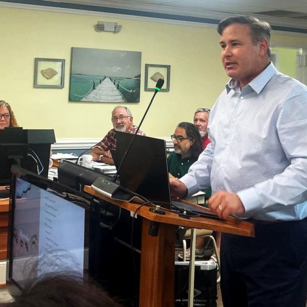 Commissioners review hotel project