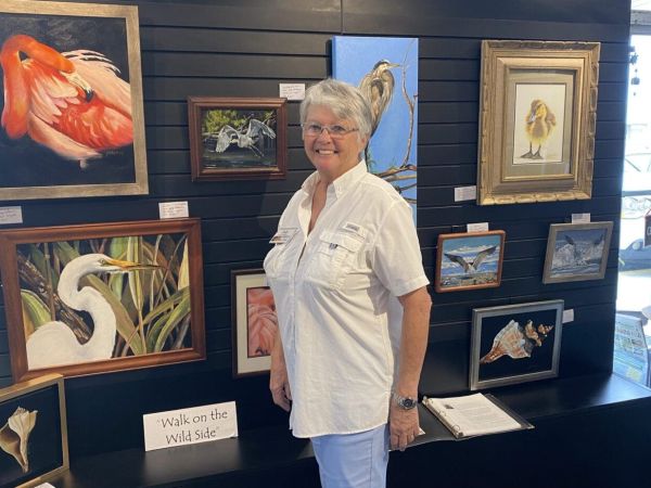 Island Gallery West&rsquo;s new featured artist inspired by wildlife