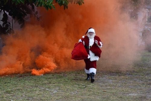 Holiday Carols in the Park not dampened by rainy weather