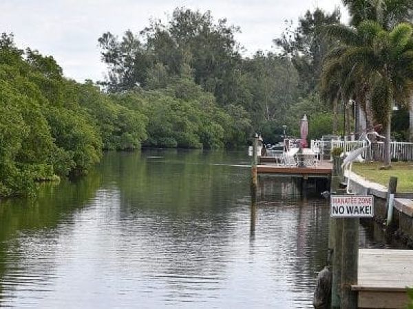 Hunters Point canal