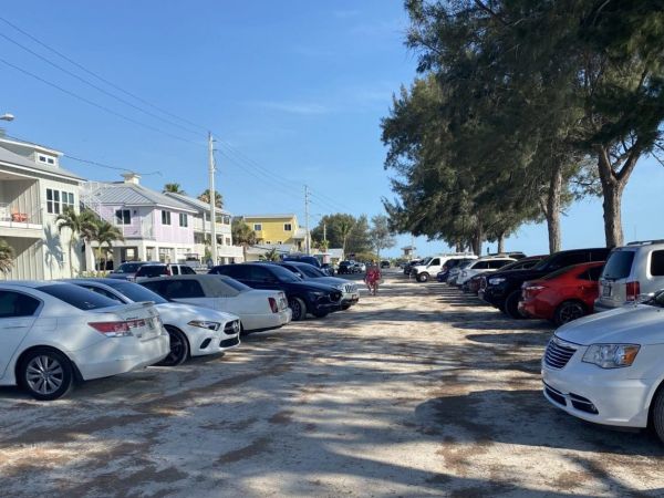 Memorial Day weekend parking won&rsquo;t be without peril