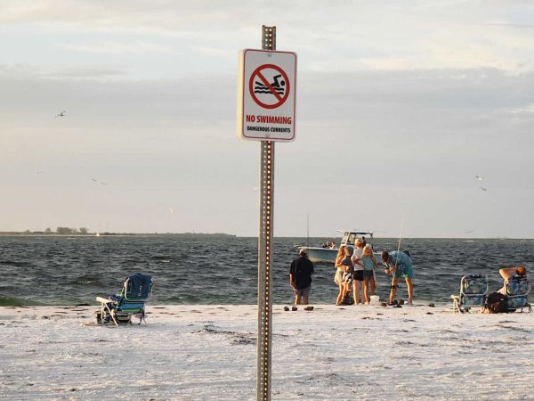 Bean Point property owners can swim in &lsquo;no swim&rsquo; zone
