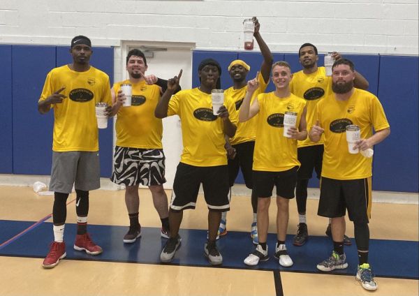 Paddy Wagon, Moss Builders, Miz & Hiz Biz win big