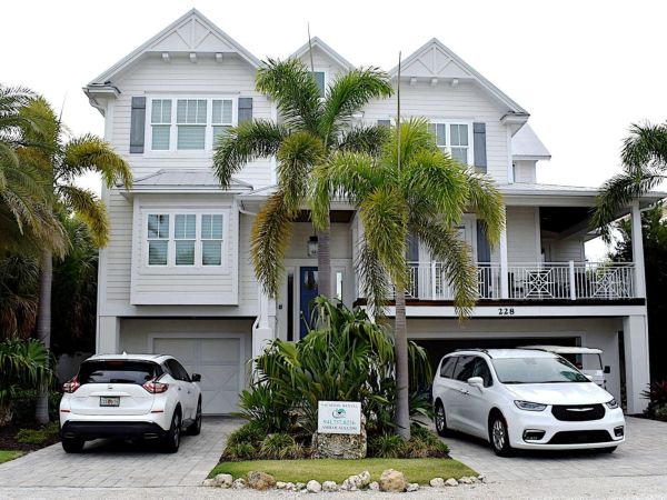 Vacation rental legislation awaits DeSantis&rsquo; decision