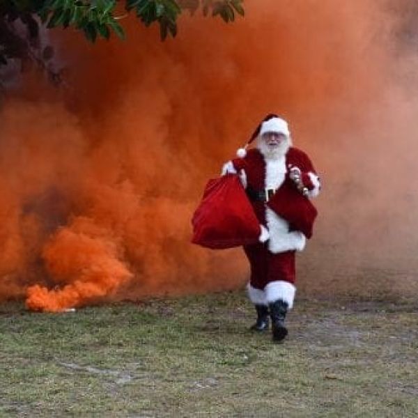 Holiday Carols in the Park not dampened by rainy weather