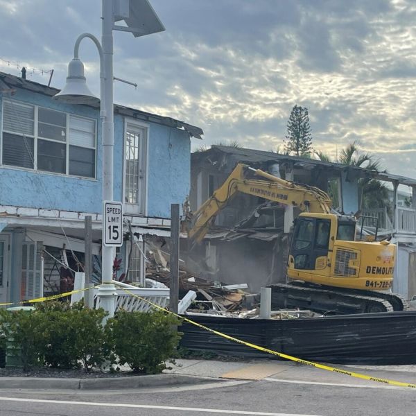 Magnolia Inn demolished for hotel project