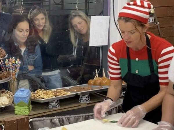 Candy canes take center stage on Bridge Street