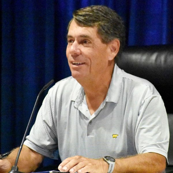 Huibers leaving Clean Water Committee