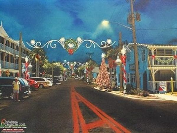 Bradenton Beach Christmas decorations