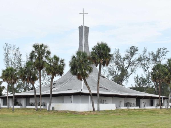 City to make offer on Gloria Dei property