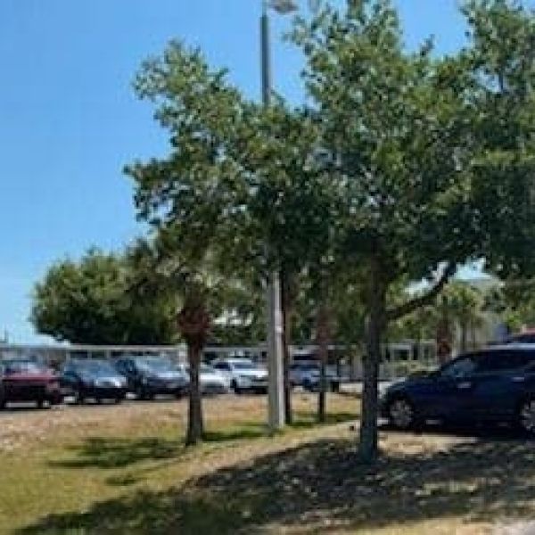 Memorial Day weekend parking sparks drama in Holmes Beach
