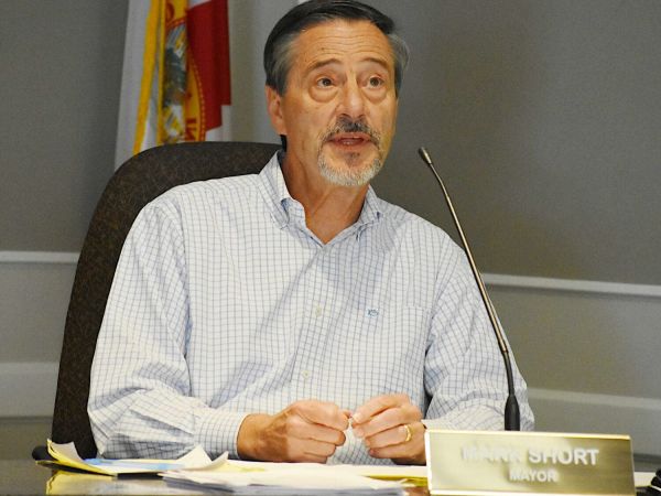 Mayor presents projected 2025-26 operating expenses