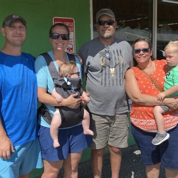 The return of red tide may be driving away some tourists