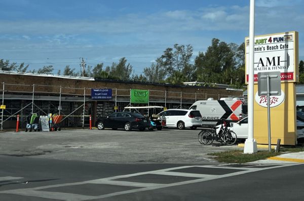 Construction stalls Holmes Beach businesses