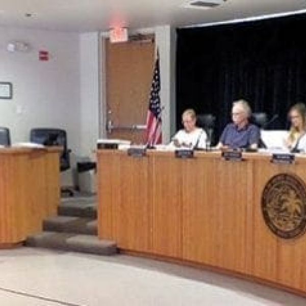 Holmes Beach ad hoc David