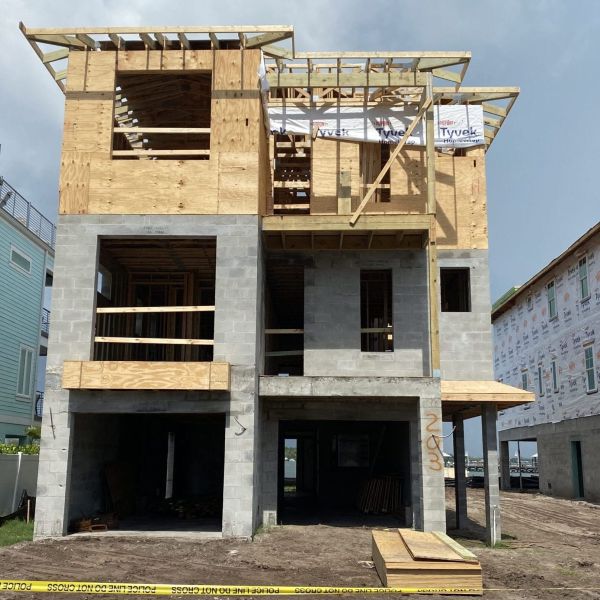 One killed, one seriously injured in Bradenton Beach fall