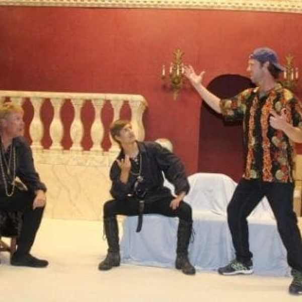 Island players I Hate Hamlet cast