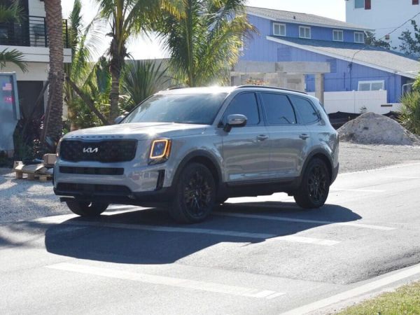 Speed tables produce compliments and complaints