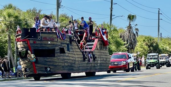 July Fourth weekend crowds return to Anna Maria Island