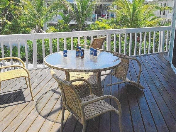 Holmes Beach commissioner receives noise warning