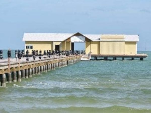 Commission rejects Schoenfelder's pier lease offer