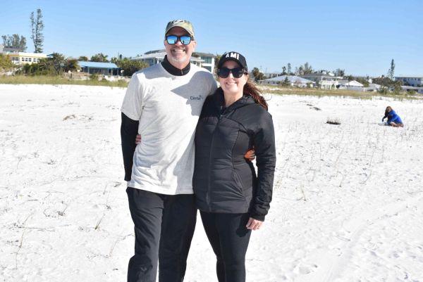 Community volunteers &lsquo;Build Back the Beach&rsquo;