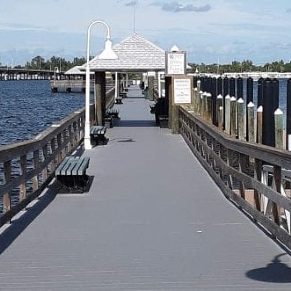White PVC railings discussed for Bridge Street Pier