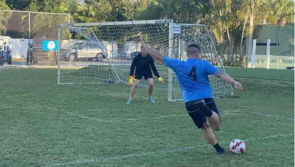 Beach Bums, Salty Printing win on Island pitch