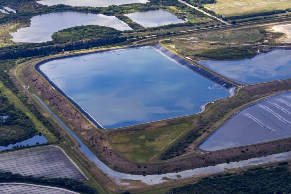 More leaks appear at Piney Point