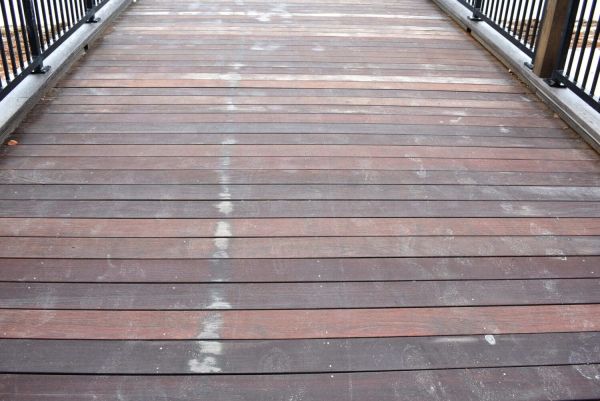 City Pier to receive a second coat of stain