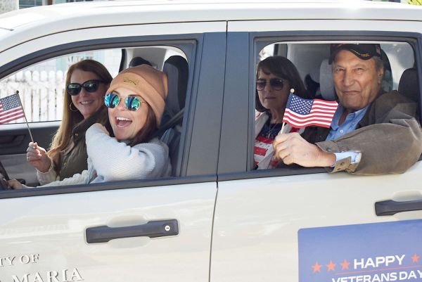 Anna Maria honors veterans with parade, recognition ceremony