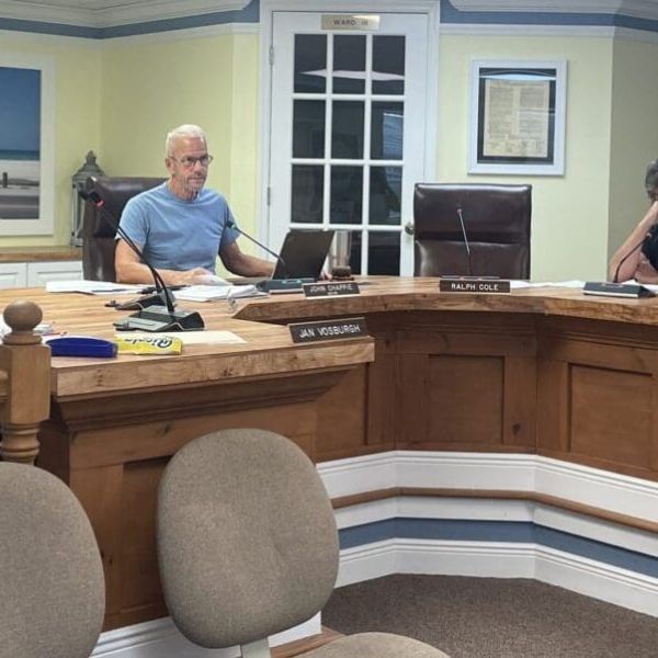 Commissioners approve funding to remove derelict boats