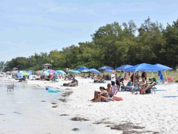 Fourth of July celebrated on Bradenton Beach beaches and waterways