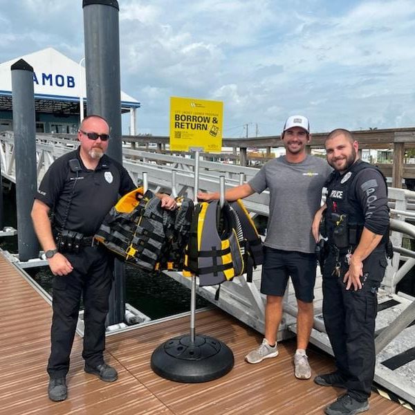 Bradenton Beach gets donation of life vests