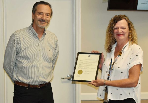 Anna Maria postmaster retires
